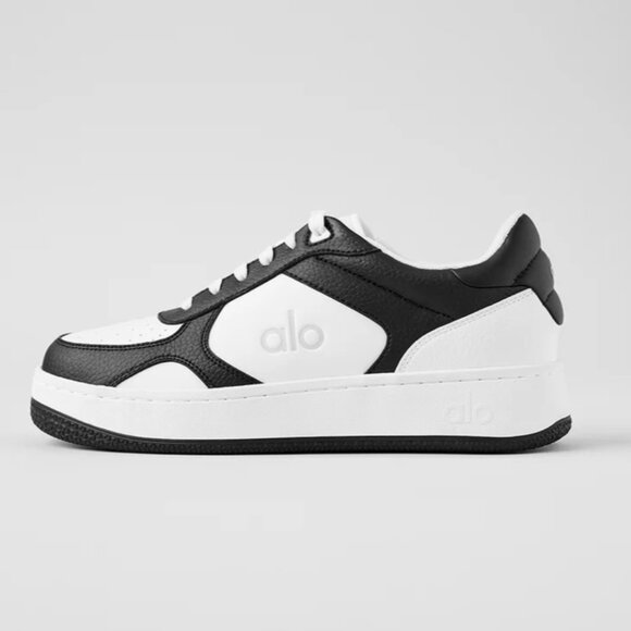 Alo Recovery Mode Sneaker - Picture 1 of 5